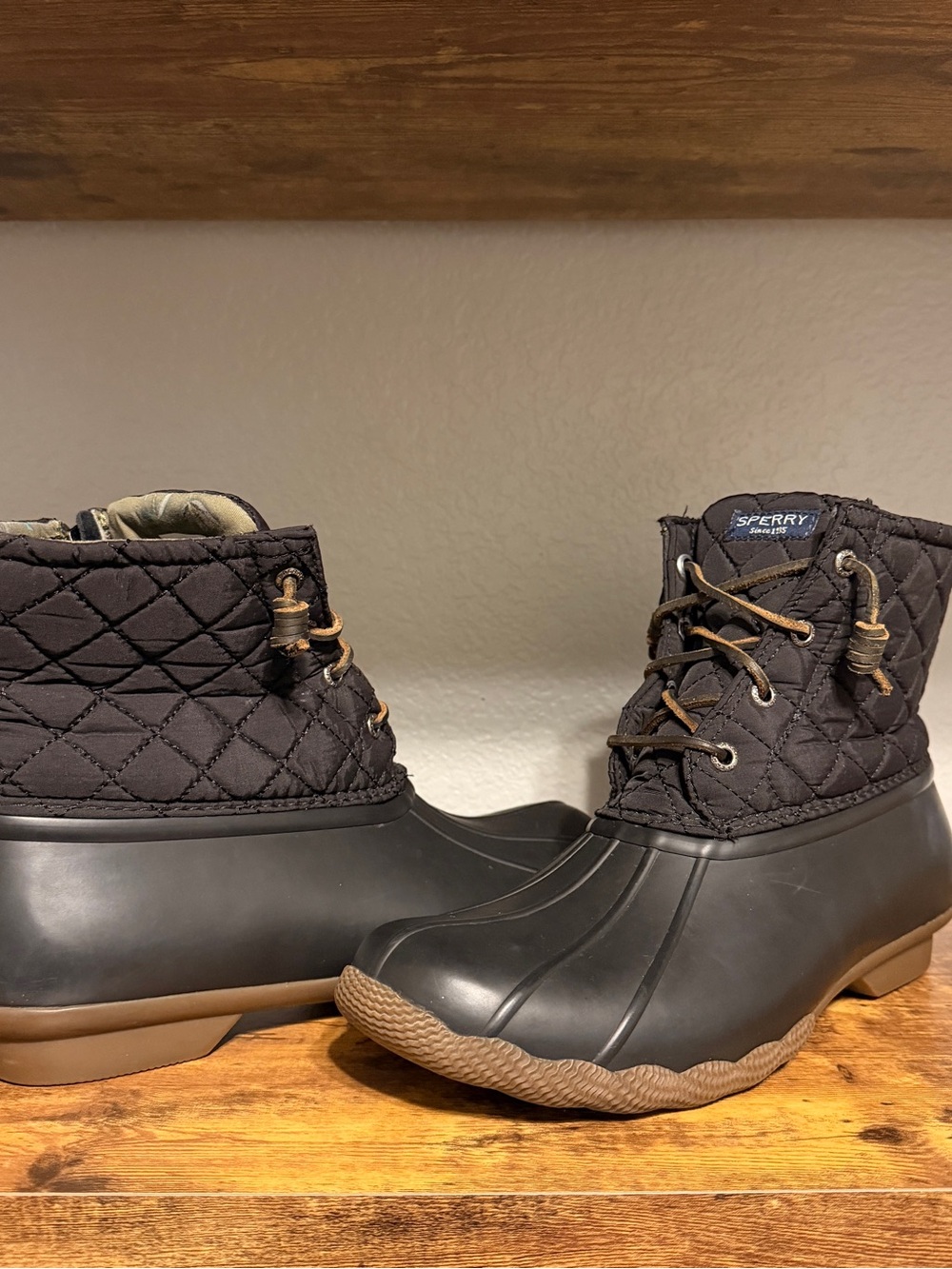 Sperry Black Quilted Lace-Up Duck Boots - Picture 8 of 10